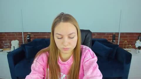 Milla online show from February 2026 06:56:01 AM