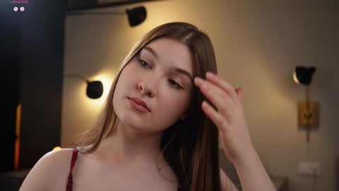 milablum online show from December 2024 05:31:02 PM