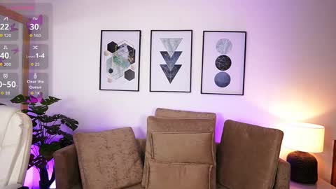 Snapshot of milacrave chatting on September 2025 11:32:01 AM milacrave online show from September 2025 11:32:01 AM