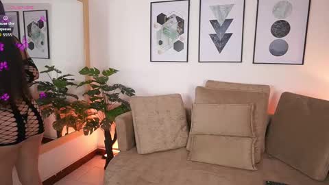 Snapshot of milacrave chatting on September 2025 11:44:01 AM milacrave online show from September 2025 11:44:01 AM