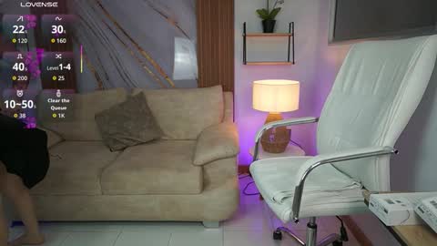 Snapshot of milacrave chatting on October 2025 11:42:02 AM milacrave online show from October 2025 11:42:02 AM