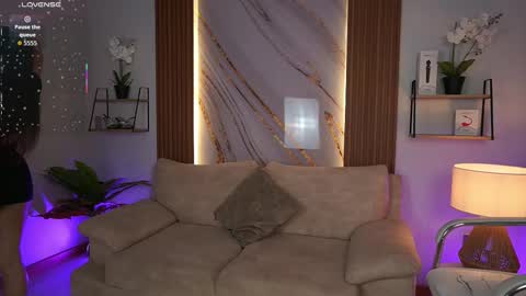 Snapshot of milacrave chatting on November 2025 11:42:02 AM milacrave online show from November 2025 11:42:02 AM