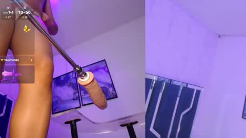 Snapshot of milahall__ chatting on November 2025 05:06:01 AM Milenna online show from November 2025 05:06:01 AM