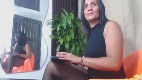 mila online show from February 2025 11:20:01 PM