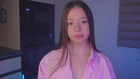 Mila online show from March 2026 04:21:02 PM