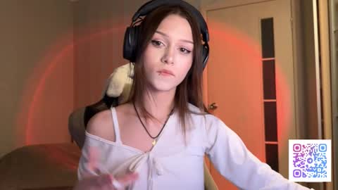 milamiuu online show from March 2026 03:08:02 PM