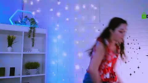 milamiuuu online show from June 2026 02:59:02 PM