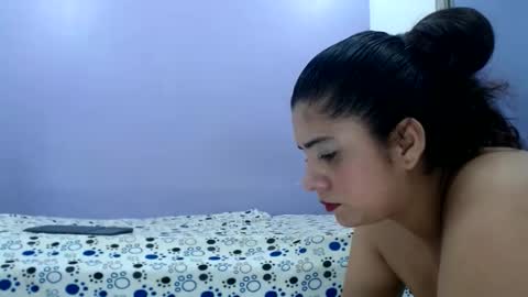 Snapshot of milan_sofia69 chatting on December 2025 03:02:01 AM milan and sofia online show from December 2025 03:02:01 AM