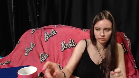 MilAna online show from November 2025 04:52:01 PM