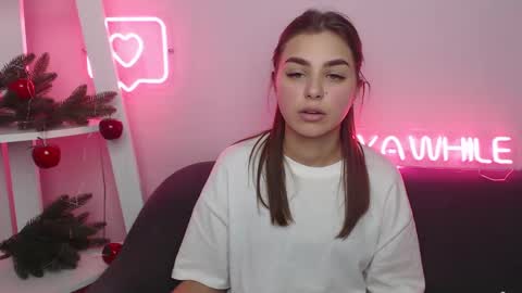 milanaangelas online show from December 2024 08:50:02 AM