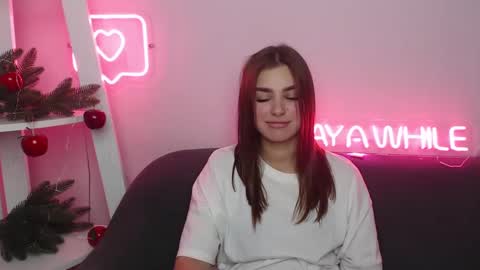 milanaangelas online show from December 2024 11:54:02 AM