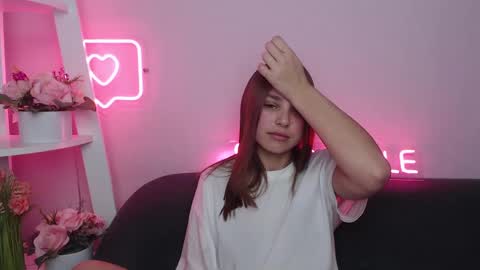 milanaangelas online show from January 2025 02:25:02 PM