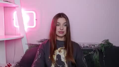 Snapshot of milanaangelas chatting on February 2026 06:06:01 AM milanaangelas online show from February 2026 06:06:01 AM