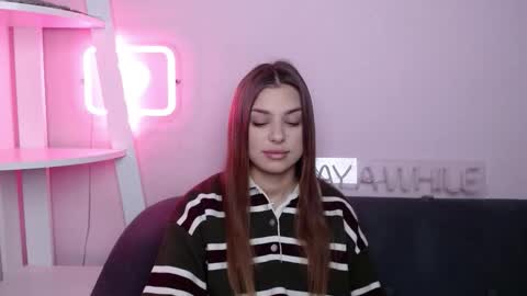 Snapshot of milanaangelas chatting on February 2026 06:08:01 AM milanaangelas online show from February 2026 06:08:01 AM