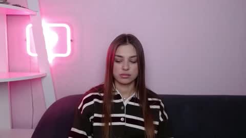 Snapshot of milanaangelas chatting on February 2026 08:37:01 PM milanaangelas online show from February 2026 08:37:01 PM