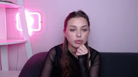 milanaangelas online show from April 2026 04:33:02 AM