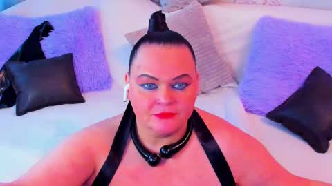 Lana online show from March 2025 12:30:02 PM