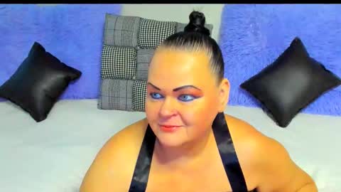 Lana online show from November 2025 06:34:02 AM