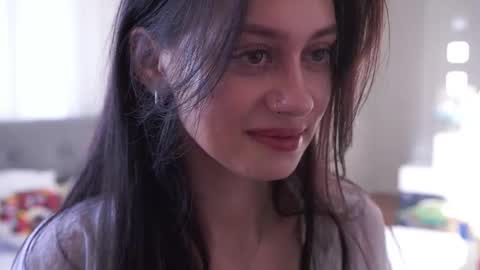 Milana online show from November 2025 05:52:01 AM