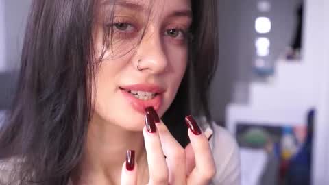 Milana online show from November 2025 05:50:02 AM