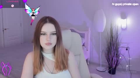 Snapshot of milanamoons chatting on November 2025 09:52:02 AM milanamoons online show from November 2025 09:52:02 AM