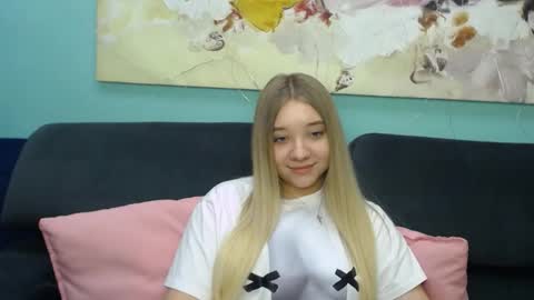 Snapshot of milanasii chatting on February 2026 05:58:01 PM Milana online show from February 2026 05:58:01 PM