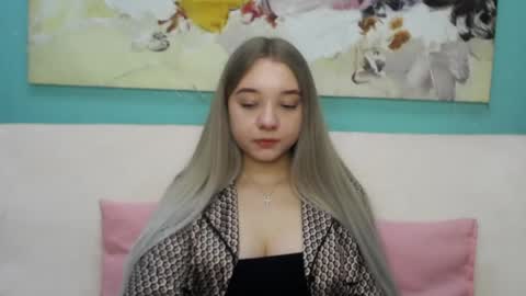 Milana online show from March 2026 06:02:02 AM