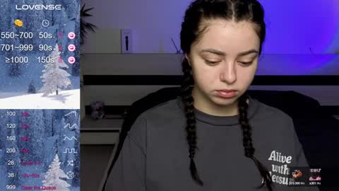 Mila online show from January 2025 12:10:01 PM