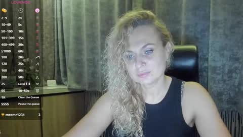 milanna_x online show from September 2025 08:22:02 PM