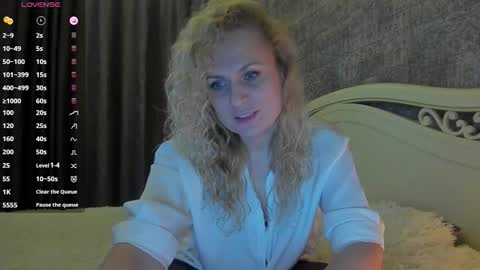 milanna_x online show from September 2025 06:44:02 PM