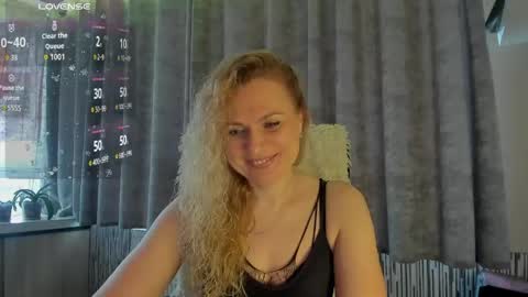 Snapshot of milanna_x chatting on May 2026 04:57:01 PM milanna_x online show from May 2026 04:57:01 PM