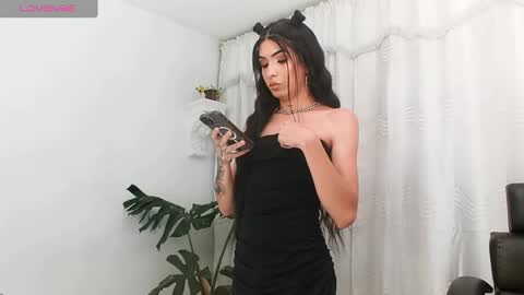 MILAN SANTANA online show from December 2024 12:24:01 AM