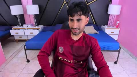 milanzaire online show from October 2025 01:31:01 AM