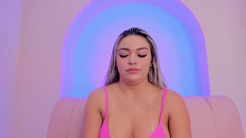 Snapshot of milaowens chatting on March 2026 10:21:01 AM Sexy Mila online show from March 2026 10:21:01 AM