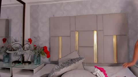 Cami  online show from March 2026 01:22:02 PM