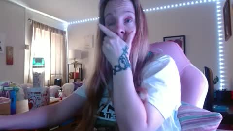 Mila online show from February 2026 03:02:02 PM