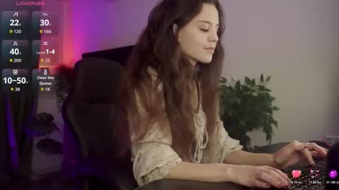 milastoyne online show from October 2025 06:15:02 AM