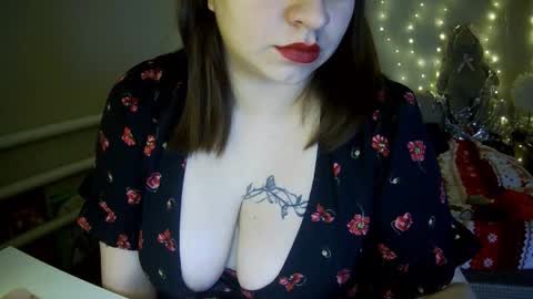 Milaxcute online show from December 2025 06:27:01 PM