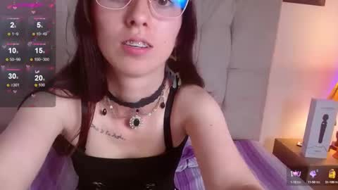 Snapshot of mildrecute chatting on March 2025 12:00:02 AM Ana online show from March 2025 12:00:02 AM