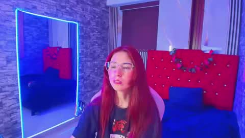 Snapshot of mildrecute chatting on October 2025 08:47:01 PM Ana online show from October 2025 08:47:01 PM