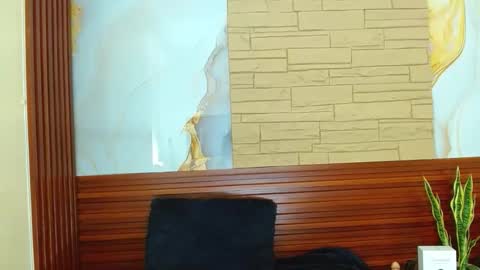 Snapshot of mildrecute chatting on October 2025 06:20:02 PM Ana online show from October 2025 06:20:02 PM