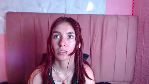 Snapshot of mildrecute chatting on November 2025 10:37:02 PM Ana online show from November 2025 10:37:02 PM