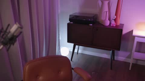 Snapshot of mileeena chatting on December 2024 12:23:01 PM M Telegram mamagotachannel online show from December 2024 12:23:01 PM