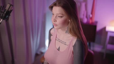 Snapshot of mileeena chatting on December 2024 03:42:02 PM M Telegram mamagotachannel online show from December 2024 03:42:02 PM