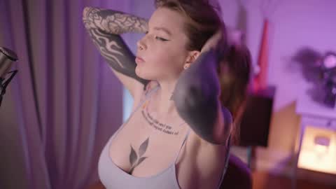 Snapshot of mileeena chatting on December 2024 04:25:02 PM M Telegram mamagotachannel online show from December 2024 04:25:02 PM