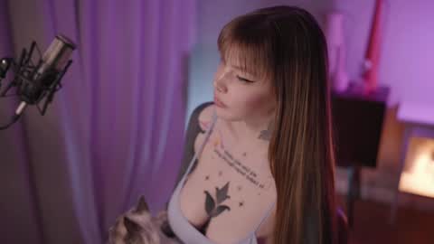 Snapshot of mileeena chatting on December 2024 02:42:01 PM M Telegram mamagotachannel online show from December 2024 02:42:01 PM