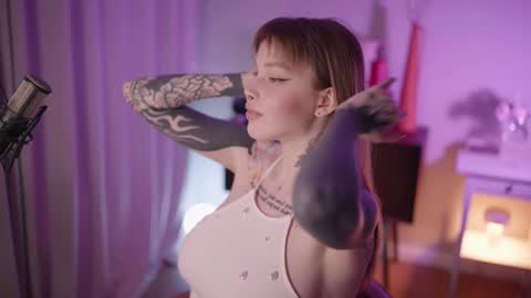 Snapshot of mileeena chatting on December 2024 01:30:02 PM M Telegram mamagotachannel online show from December 2024 01:30:02 PM