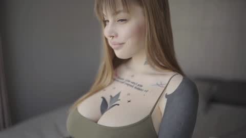 Snapshot of mileeena chatting on January 2025 08:29:01 AM M Telegram mamagotachannel online show from January 2025 08:29:01 AM