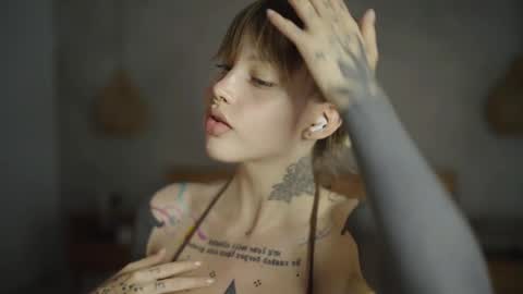 Snapshot of mileeena chatting on January 2025 10:08:01 AM M Telegram mamagotachannel online show from January 2025 10:08:01 AM