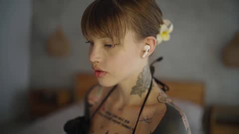 Snapshot of mileeena chatting on February 2025 08:22:02 AM M Telegram mamagotachannel online show from February 2025 08:22:02 AM